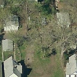 5th image of 67 Jessamine Ave W