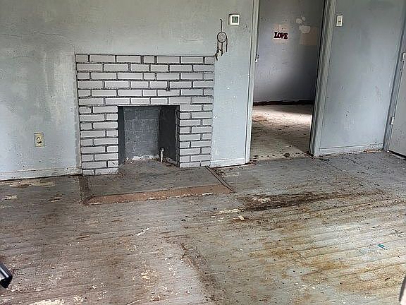 5th image of 1036 SW Jewell Ave