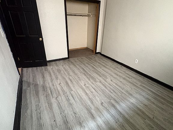 3rd image of 843 N 24th St #304