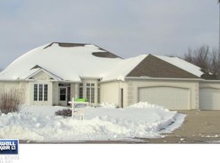 821 Lee Ct, BRILLION, WI 54110