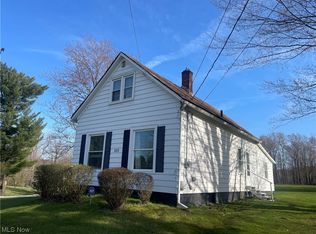 1115 Old Royalwood Rd, Broadview Heights, OH 44147