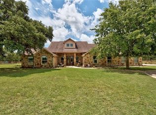 200 Pin Oak St, Dripping Springs, TX 78620
