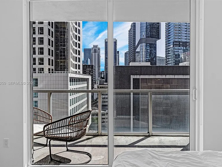55 SE 6th St #1208 — Photo 16