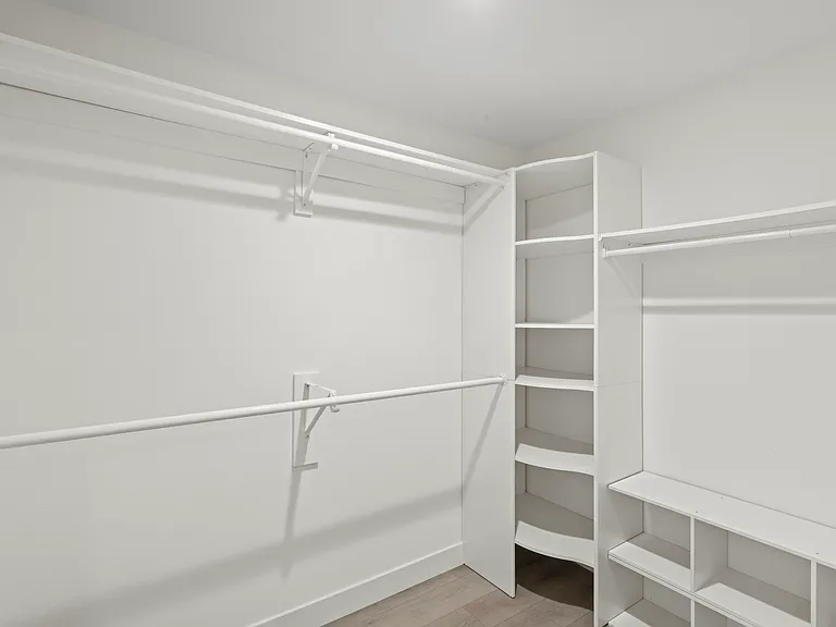 8996 Newport Ave — Photo 21