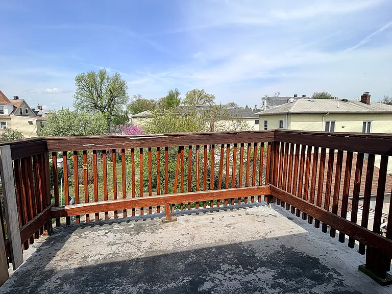 257 Desoto Pl #1 — Photo 2