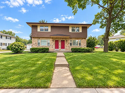 Floor plan 6021 N 109th Street
