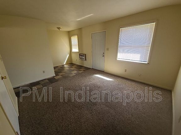 5th image of 122 William Dr APT J