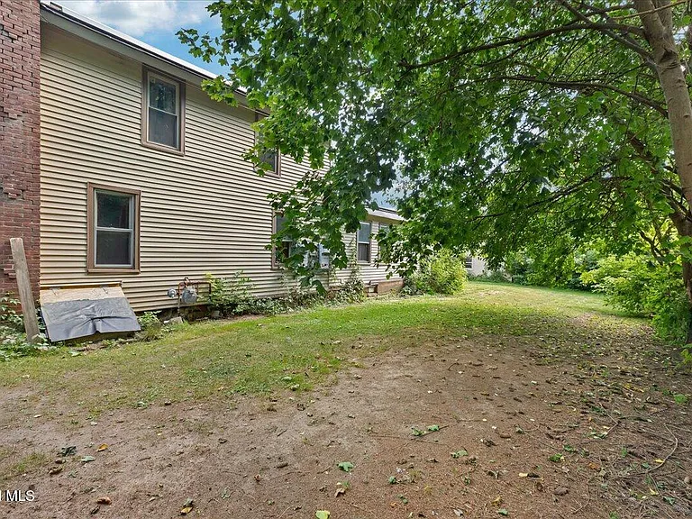68 Marvin St — Photo 65
