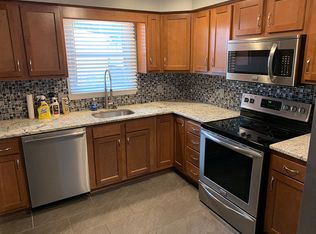 6306 Seward St, Omaha, NE 68104