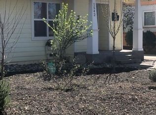 1542 N Delno Ave, Fresno, CA 93728