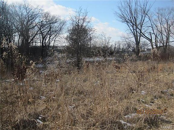5th image of 2793 S Highway W
