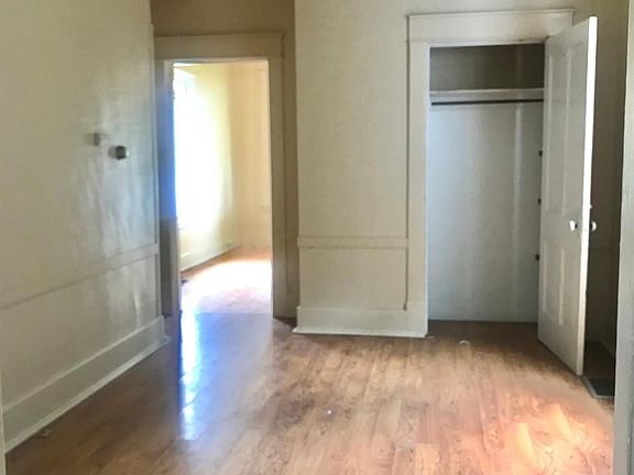 4th image of 207 Chidlaw Ave