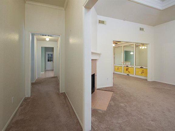 5th image of 3633 Briar Creek Dr