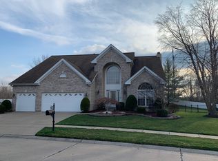 1119 Wildhorse Meadows Dr, Chesterfield, MO 63005