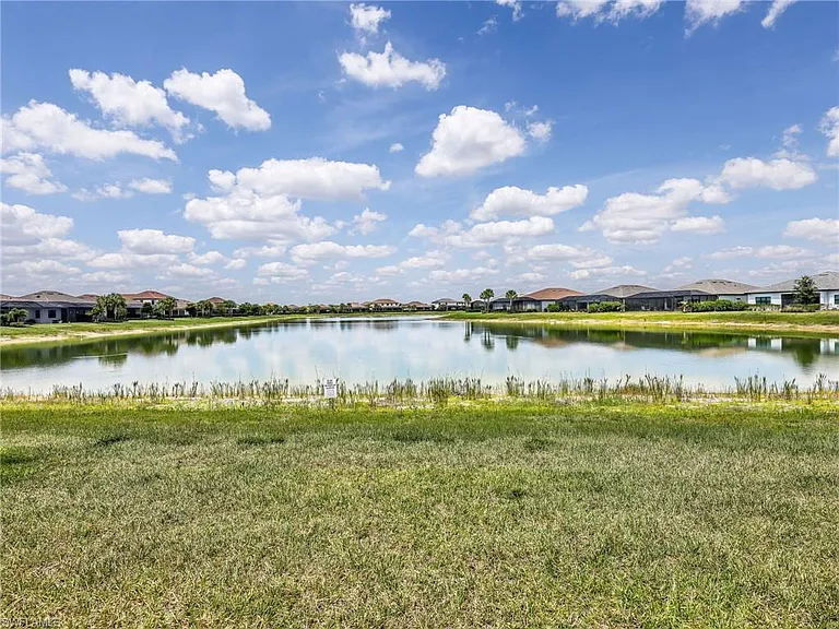 18278 Ridgeline Dr — Photo 29