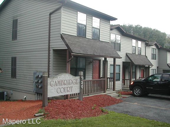 2nd image of 916 Stewart St #5782896