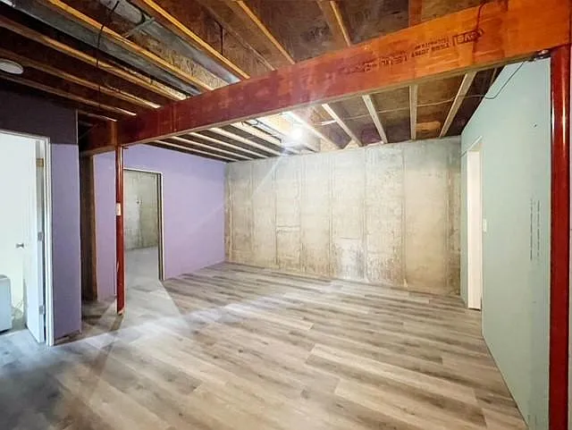 1836 Franklin St — Photo 18