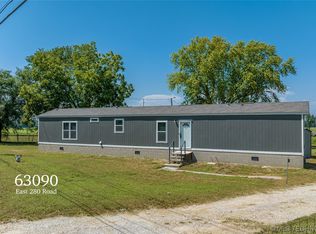 63090 E 280th Rd, Grove, OK 74344