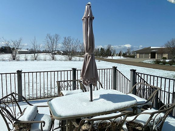 backyard view with 2 x lots