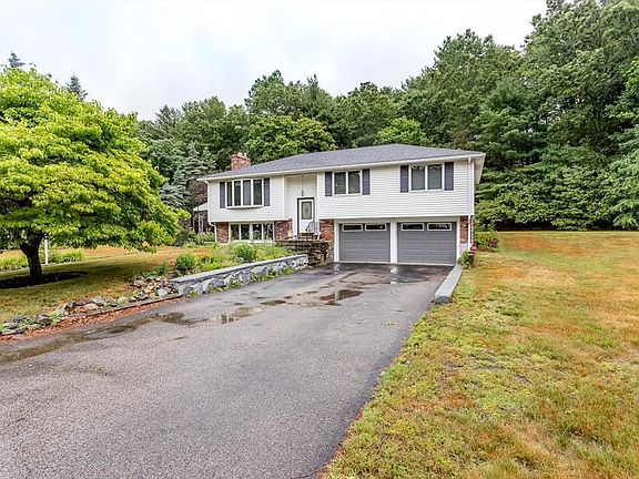 2nd image of 5 Charles Dr