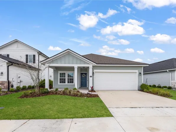 131 Nighthawk Ln, Palm Coast, FL 32164