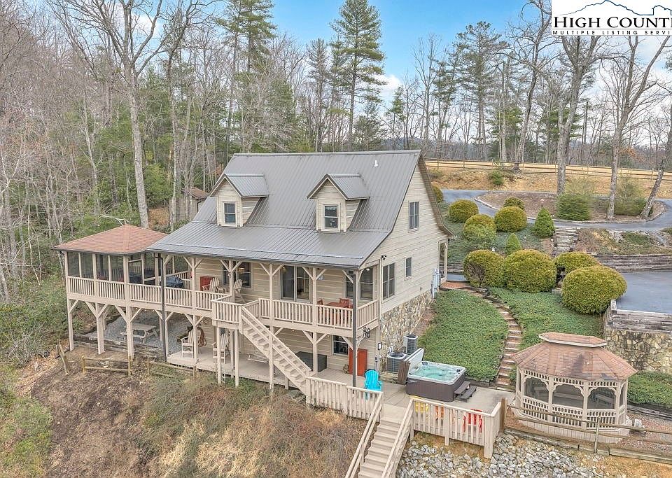 1st image of 883 Wagon Ridge Lane