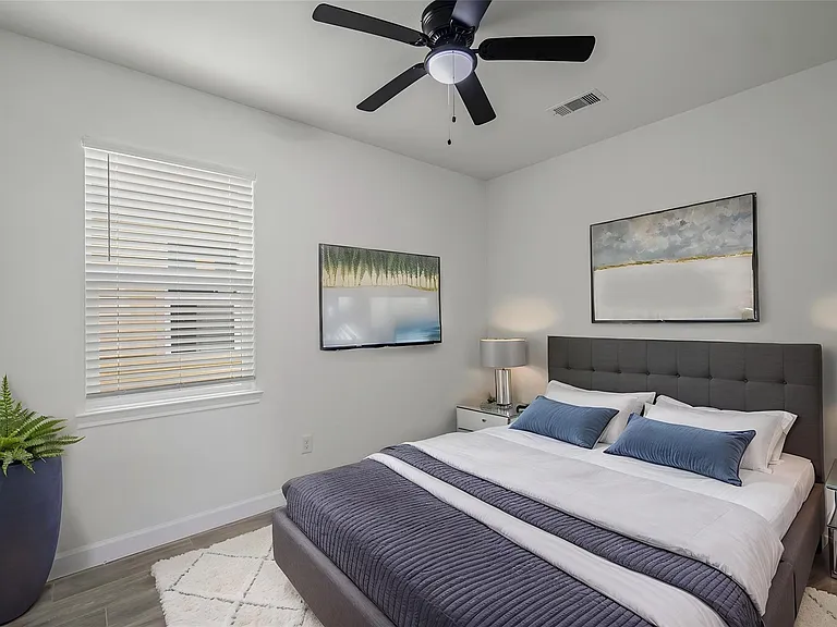 1078 Saint Clair St #A — Photo 21