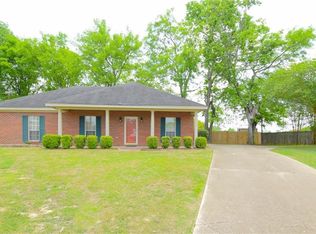 2213 Bellgate Ct, Montgomery, AL 36116