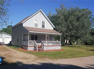 153 Bronson Ave, Oconto Falls, WI 54154