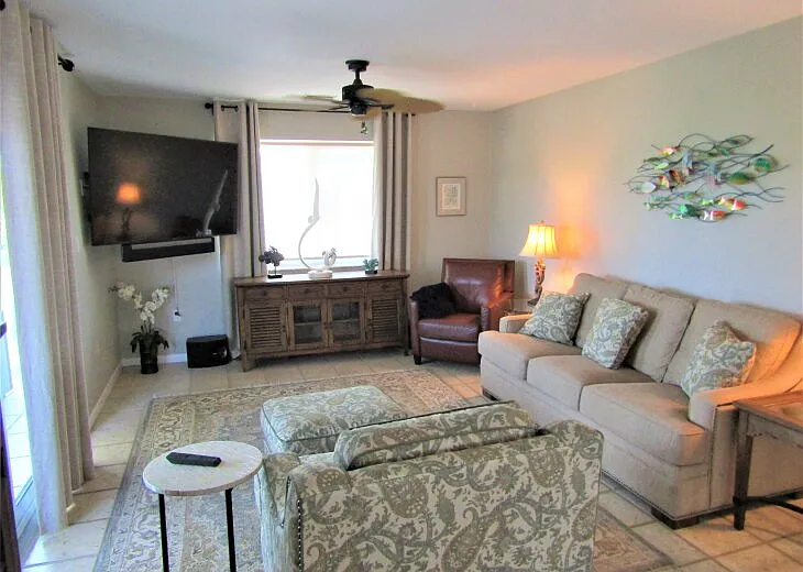 4 bed, 1890 sqft, $7,800 — Photo 4