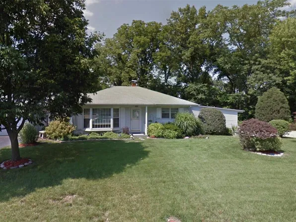 625 Charlotte Ave, Columbia, IL 62236