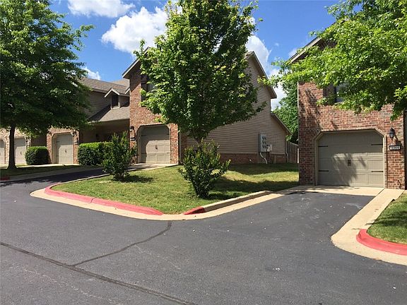 2nd image of 3545 W Chevaux Dr