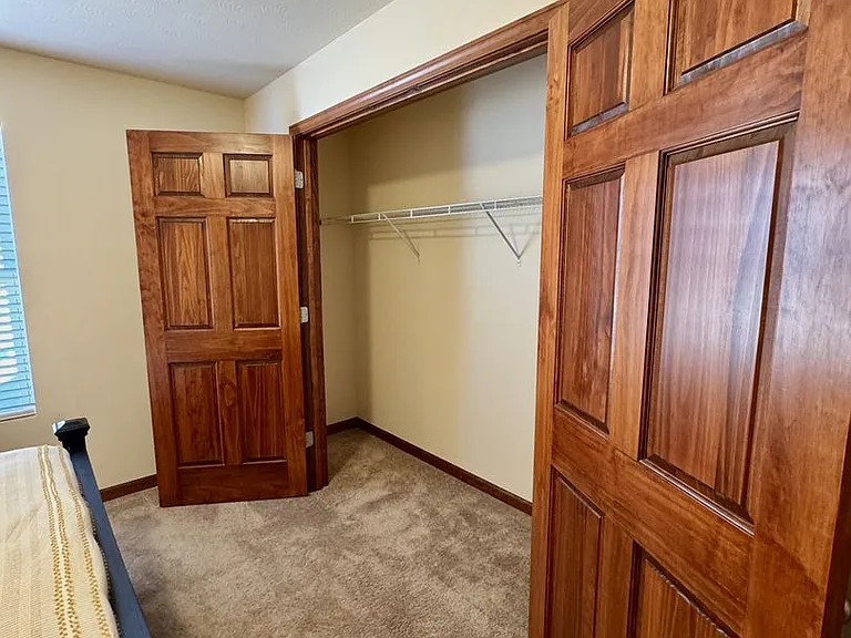 Eagle View Luxury Apartments — Photo 108