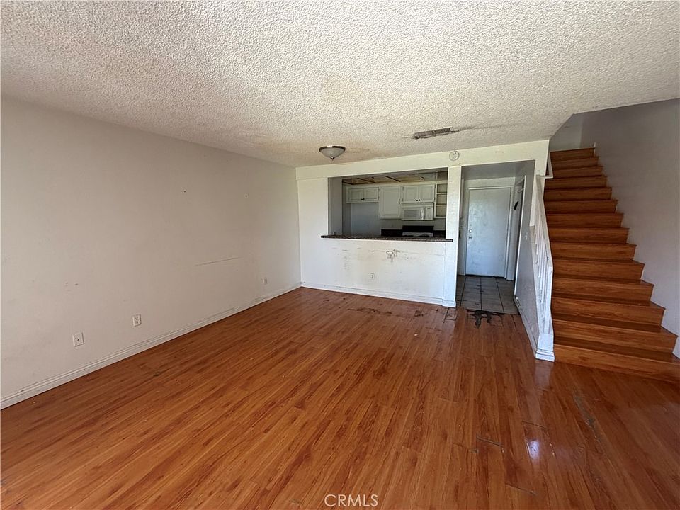 1st image of 1460 Kendall Dr