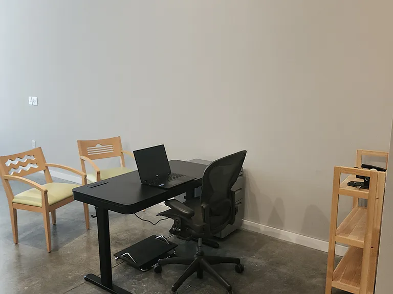 Work station