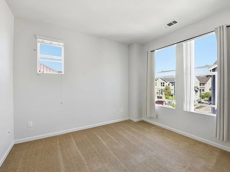 40955 Olmstead Ter — Photo 24