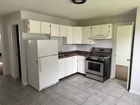 414 W Baker St #2, Knoxville, IA 50138