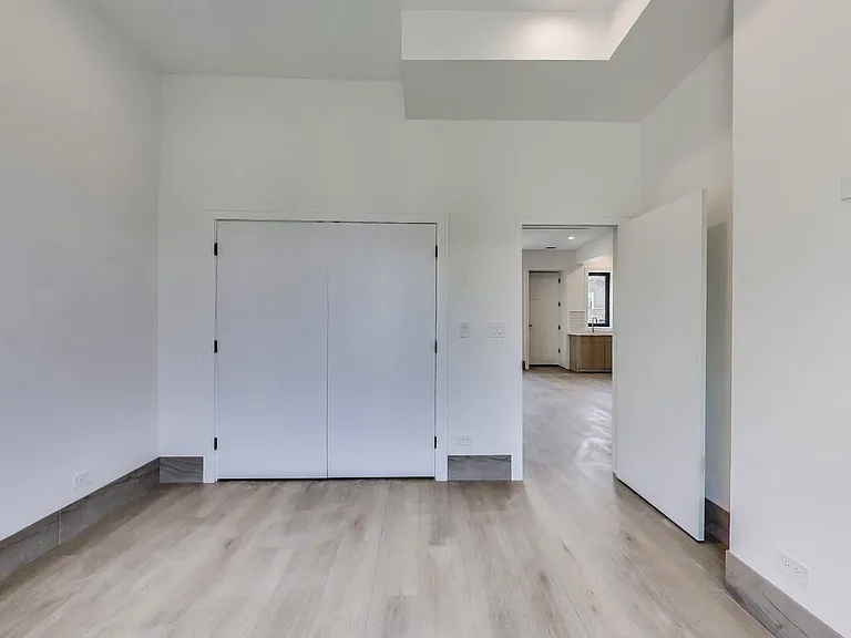 2023 N Drake Ave #2S — Photo 14