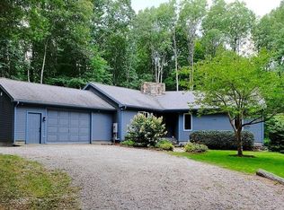 440 Sabin St, Putnam, CT 06260