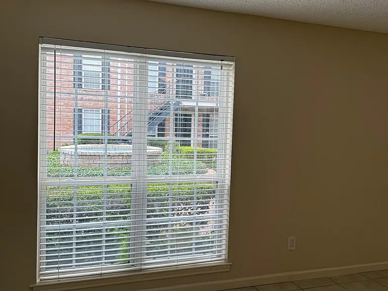6402 Del Monte Dr #60 — Photo 3