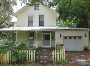 5916 SE Earp Rd, Belleview, FL 34420