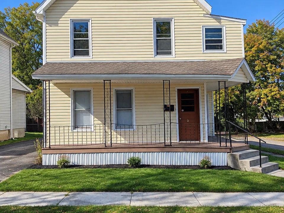 6 John St #11