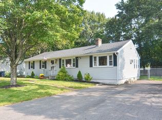 15 Suffolk Rd, Sharon, MA 02067