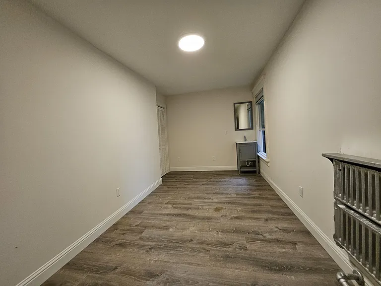 1028 Pine St #40 — Photo 15