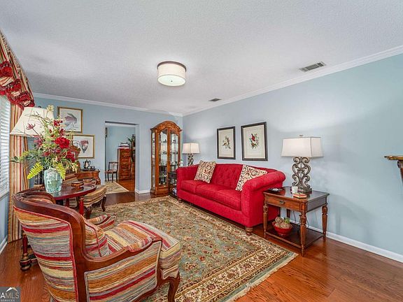 5th image of 1238 Red Keen Rd