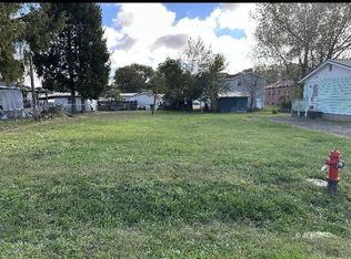 206 Beech St, Middleport, OH 45760