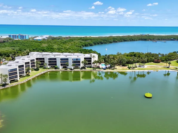 221 NE Plantation Rd APT 211, Stuart, FL 34996