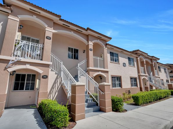 1261 SE 27th St UNIT 203