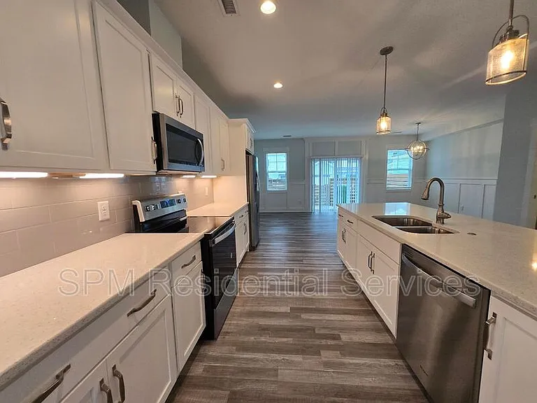 4736 Siddons Dr — Photo 5