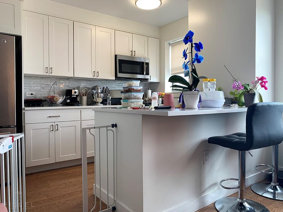 7525 153rd St Ph 11, Kew Gardens Hills, NY 11367 | Zillow